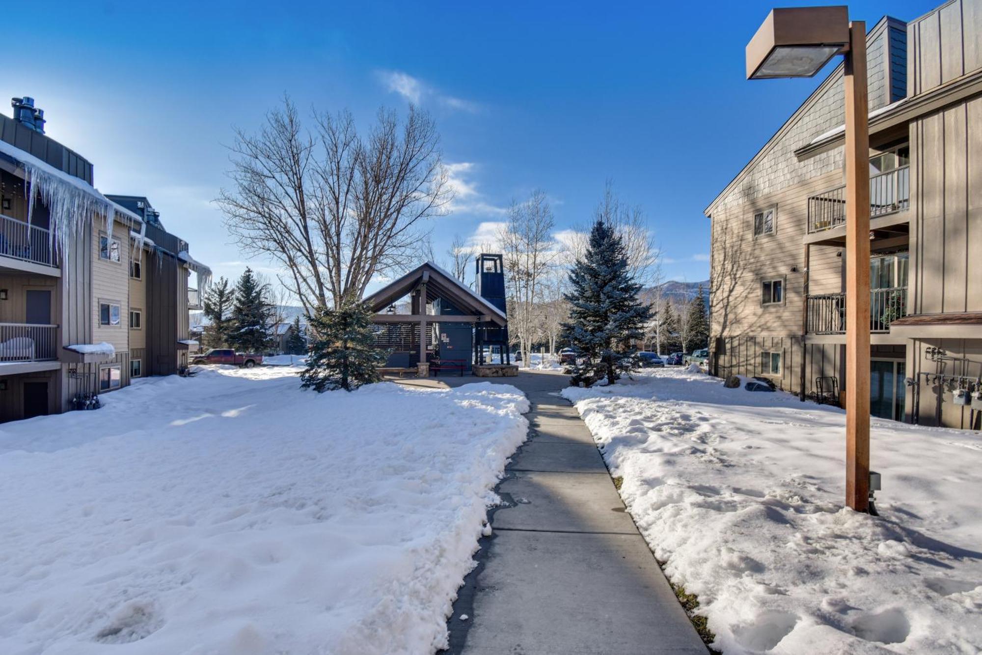 Central Steamboat Condo Outdoor Hot Tub And Pool! Стімбоут-Спрінгс Екстер'єр фото