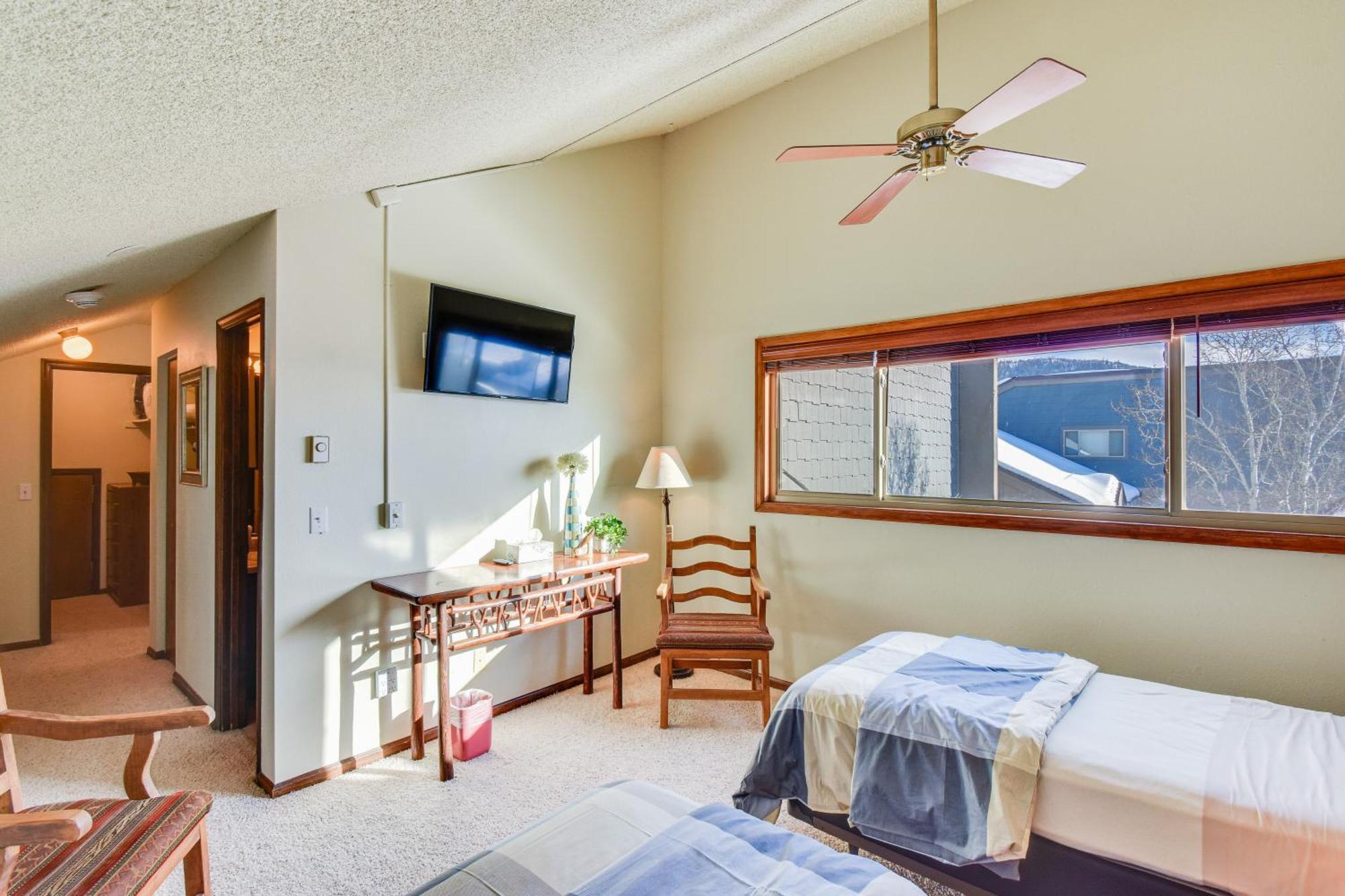 Central Steamboat Condo Outdoor Hot Tub And Pool! Стімбоут-Спрінгс Екстер'єр фото