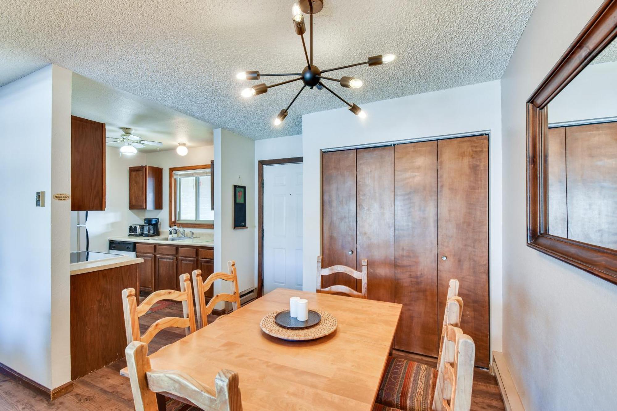 Central Steamboat Condo Outdoor Hot Tub And Pool! Стімбоут-Спрінгс Екстер'єр фото